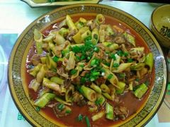 剑笋烧鸡-君华饭店·腊排铜火锅