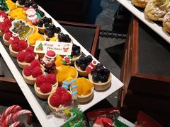 -BLU 全日制餐厅(上海安曼纳卓悦酒店)
