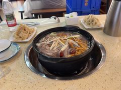 -九寨特色牦牛肉汤锅 羊肉汤锅