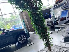 -北京京宝行宝马4S店(闵庄路店)