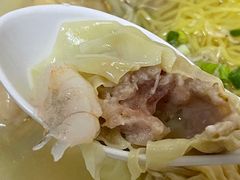 鲜虾鲜肉云吞面-云云美食