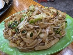 -蚝哥花姐湛江烤生蚝(美丽湾市场店)