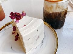玫瑰荔枝蛋糕-EVERNAKED裸蛋糕(SOHO天山店)