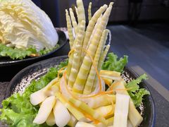 笋尖-湊湊火锅·茶憩(打浦桥日月光店)