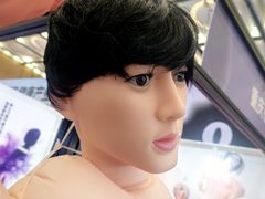 -上海跨国采购会展中心