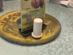 -泉畔人家·老济南经典鲁菜(大明湖店)