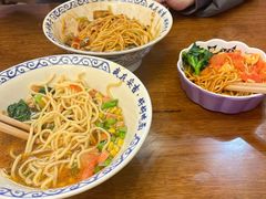 -梅溪·小伙子干挑面(安吉总店)