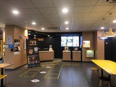 -麦当劳(石坝服务区店)