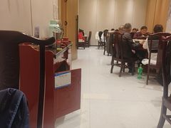 -梅利汴京烤鸭•开封豫菜地标店(东大街店)