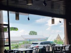 -夏屿湖畔.落日湖景餐厅(普者黑景区店)