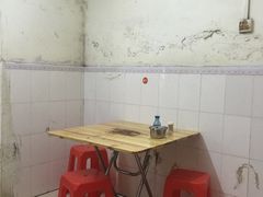 -海口滨海新村143号海南老字号炒菜店