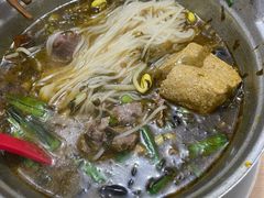 -铁锅哥米线