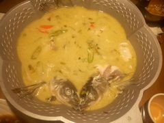 -川人百味·水煮活鱼(赛罕万达店)