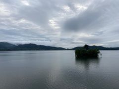 -四明湖
