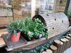 -猫的天空之城概念书店(杭州南宋御街店)