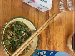 -拈签一笑黄牛肉辣卤串串