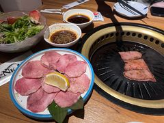 -炼火烤肉店