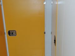 -安东易迷你自助仓储寄存仓库(杨浦店)