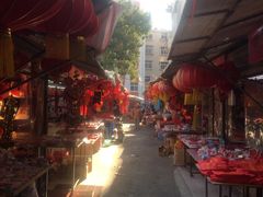 -利津路小商品批发市场