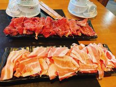 -果松木炭酸菜铜火锅·外婆参鸡汤