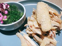 盐焗手撕鸡-尚一汤 广东炖汤(金桥国际店)