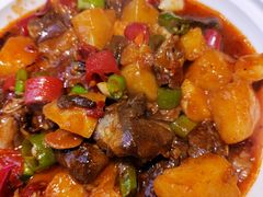 土豆烧牛腩-胡子大厨·超级小炒肉(华润店)