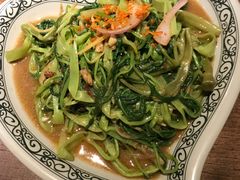 马拉盏炒通菜-大头虾越式风味餐厅(光明广场店)