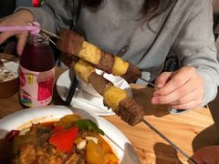 烤牛舌-阿里家·新疆烤肉酒場 by MIG