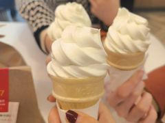 -麦当劳(华融店)