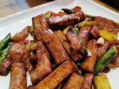 杏鲍菇炒松板肉-香浙汇(望京店)