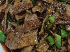 -湖南人家湘菜馆(镇江路店)