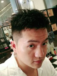 -MARTIN'S BARBER SHOP男士理发馆