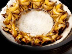 -头上红煨盐鸡乡村食府