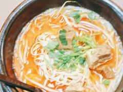 -灵芝妹子海鲜米线(瓦房店新玛特店)