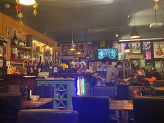 -SISTERS BAR RESTAURANT川意酒馆(嘉善老市H楼店)