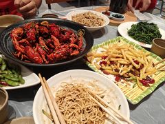 -肥肥虾庄·金牌油焖大虾(杨园滨江时代walk店)