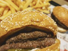 -The Habit Burger Grill 哈比特汉堡(复兴soho店)