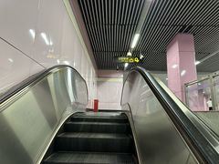 -四川北路(地铁站)