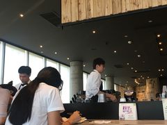 -星巴克臻选(湖滨道店)