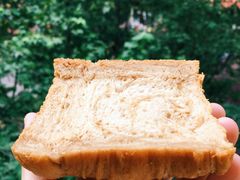 -爸爸心语手工吐司·甜点(泛悦国际店店)