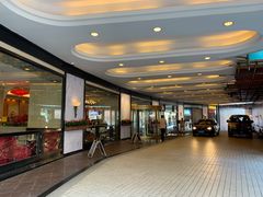 -深圳富苑皇冠假日套房酒店