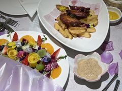 -晶雅花园西餐厅(南京首店)