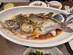 -大中华酒楼·主席武昌鱼·武汉美食地标(江汉路步行街店)