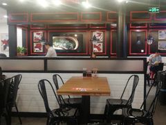 大堂-李先生牛肉面大王(上海站南广场店)