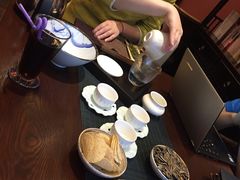 -碧露轩·大益茶体验馆(镇江路店)