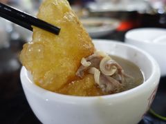 -大众跷脚牛肉馆·非遗传承单位(峨眉山店)