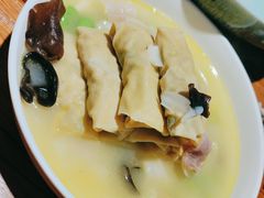 -金枝玉叶上海人家食府(三里河店)