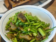 -小洞天柴火土菜馆