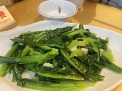蒜蓉炒本地时蔬-鹏城人家海鲜酒家·23年老字号(较场尾店)