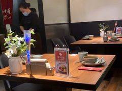 大堂-青年公社烤鸭(宝杨宝龙广场店)